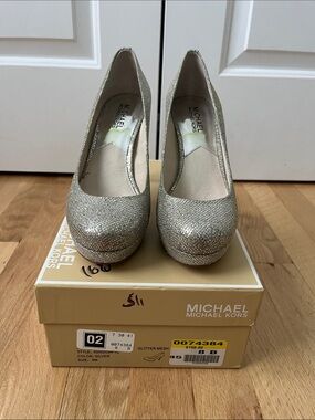 Michael Kors Silver Glitter Platform Pumps